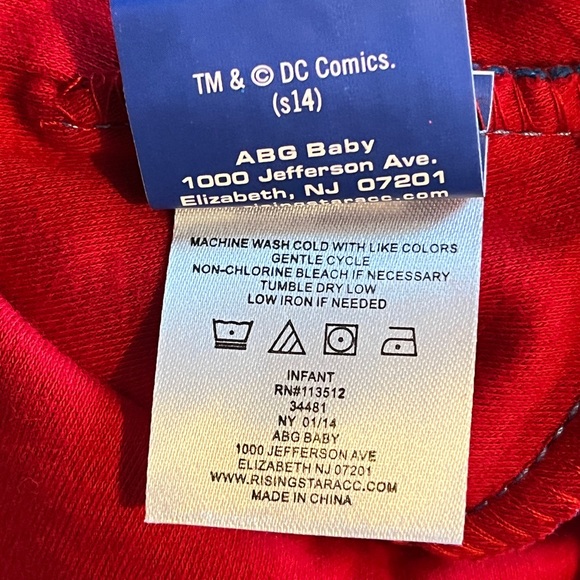 New Infant Superman Beanie & Diaper Cover - Picture 5 of 5